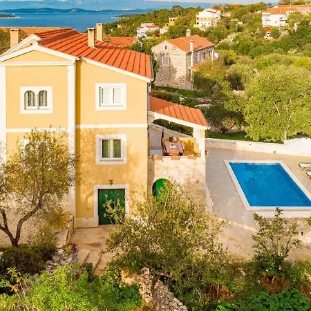 Zadarvillas וילה *