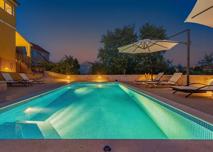 Zadarvillas סאלי