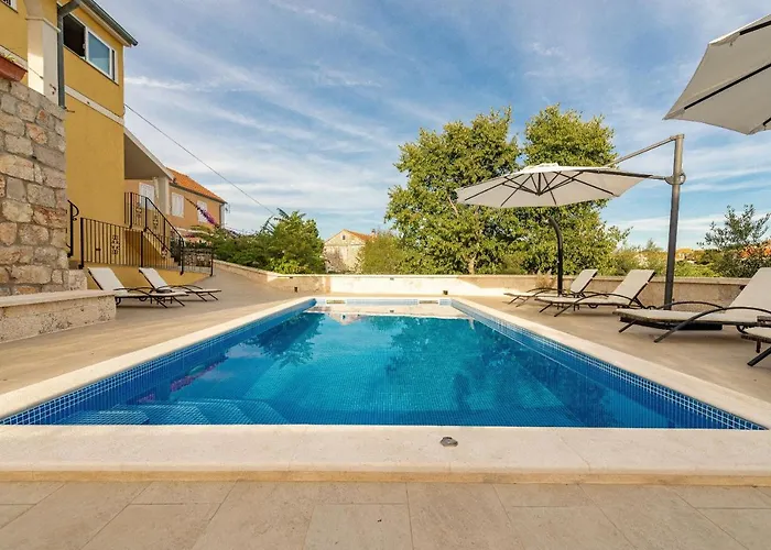 Zadarvillas וילה *