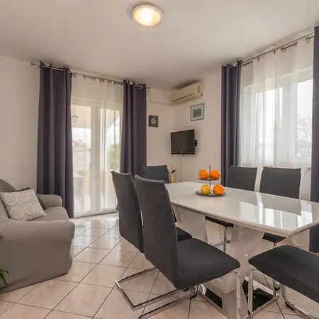 Zadarvillas Villa *