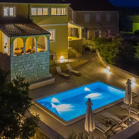 Zadarvillas * Sali