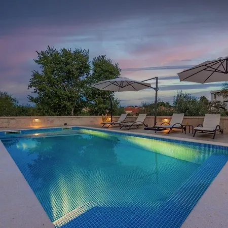 Zadarvillas Villa *