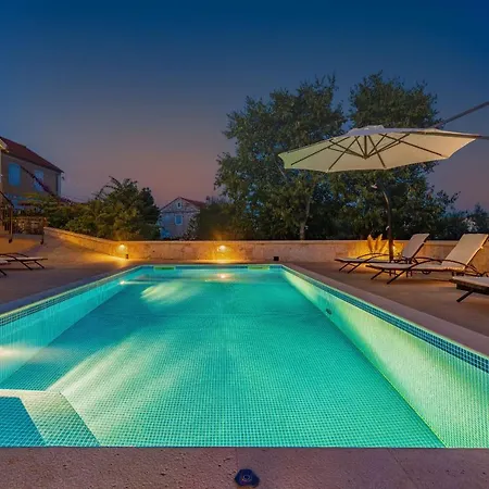 Zadarvillas Sali