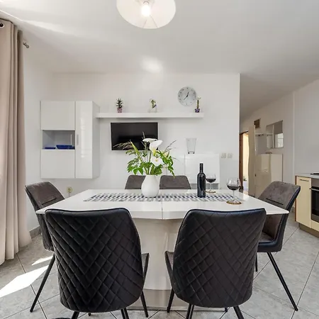 Zadarvillas Sali