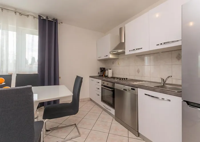 Vila Zadarvillas Sali